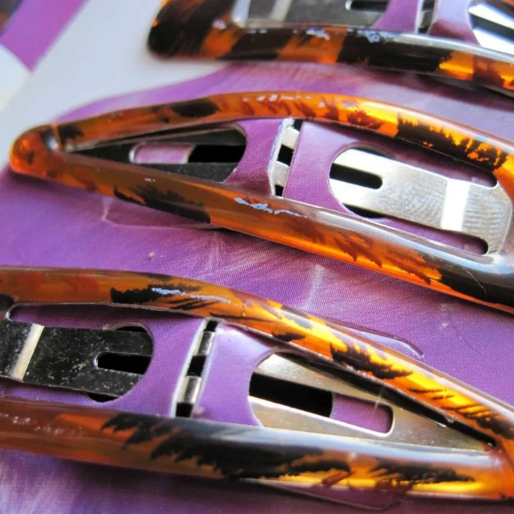 8 Goody Julia Snap Hair Clips Striped Gelly Epoxy Covered Leopard Spots Wild Gel